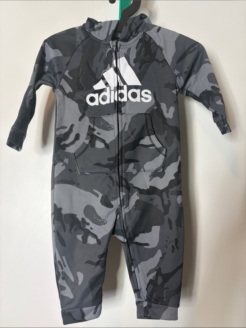 adidas Gray & Black Camo Zip-Up One-Piece Bodysuit 9m. nwt